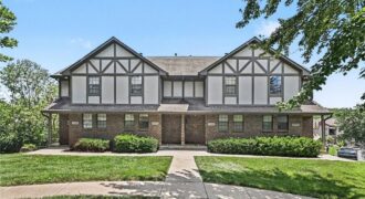 7033 N Fisk Court, Kansas City, MO 64151