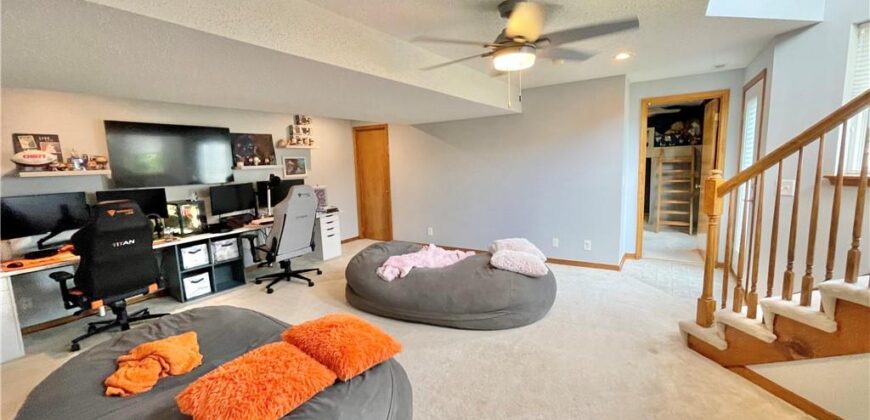 2224 W Ivory Circle, Excelsior Springs, MO 64024