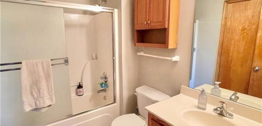 2224 W Ivory Circle, Excelsior Springs, MO 64024
