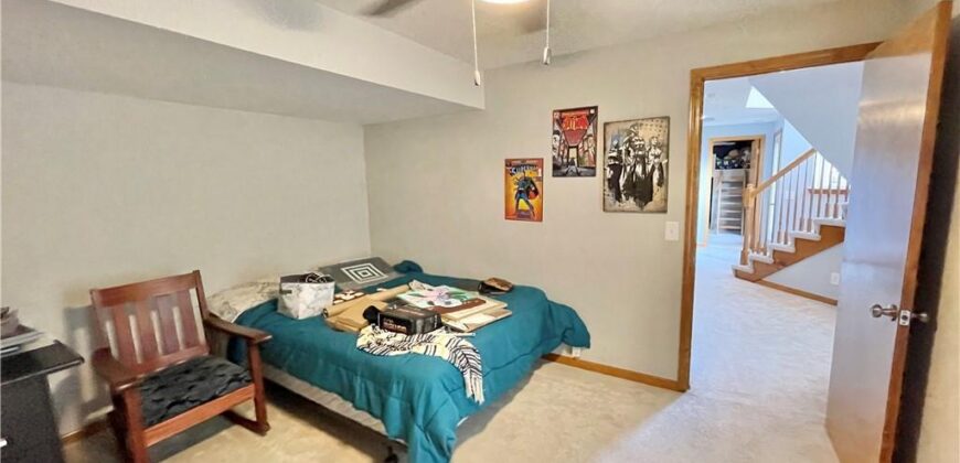 2224 W Ivory Circle, Excelsior Springs, MO 64024