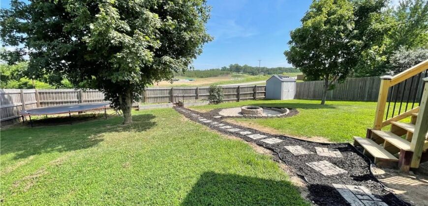 2224 W Ivory Circle, Excelsior Springs, MO 64024