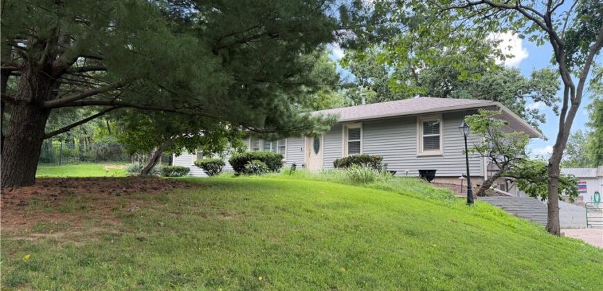 4340 NW Gleason Road, Kansas City, MO 64151