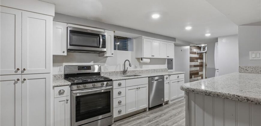 4340 NW Gleason Road, Kansas City, MO 64151