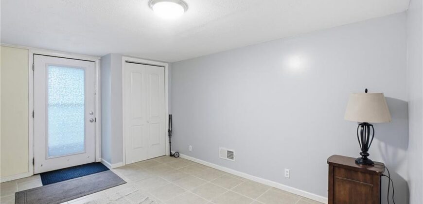 4340 NW Gleason Road, Kansas City, MO 64151