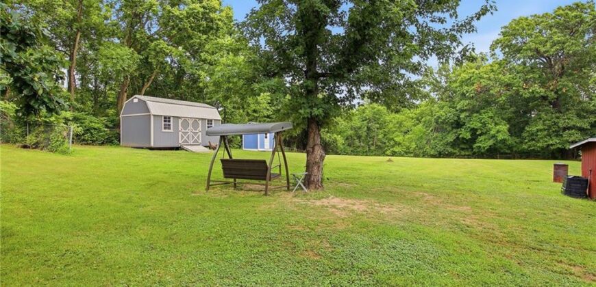 4340 NW Gleason Road, Kansas City, MO 64151