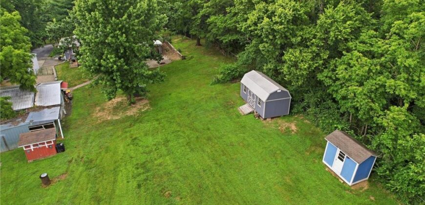 4340 NW Gleason Road, Kansas City, MO 64151