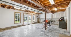700 E 10th Street, Kearney, MO 64060