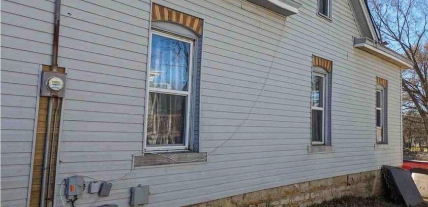 224 S Missouri Street, Liberty, MO 64068