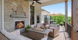 10200 River Hills Drive, Parkville, MO 64152