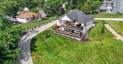 10200 River Hills Drive, Parkville, MO 64152