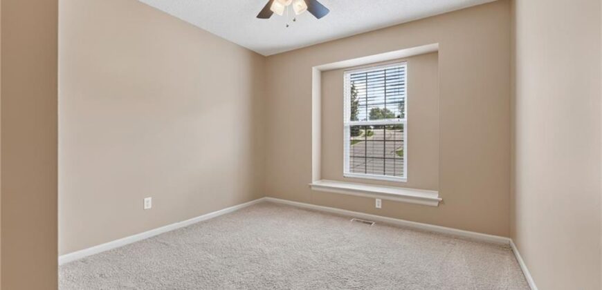 1867 Quail Ridge Drive, Liberty, MO 64068