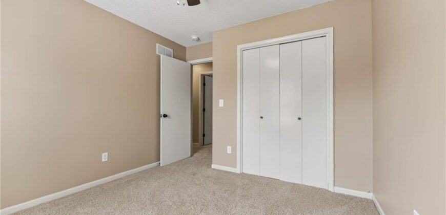 1867 Quail Ridge Drive, Liberty, MO 64068