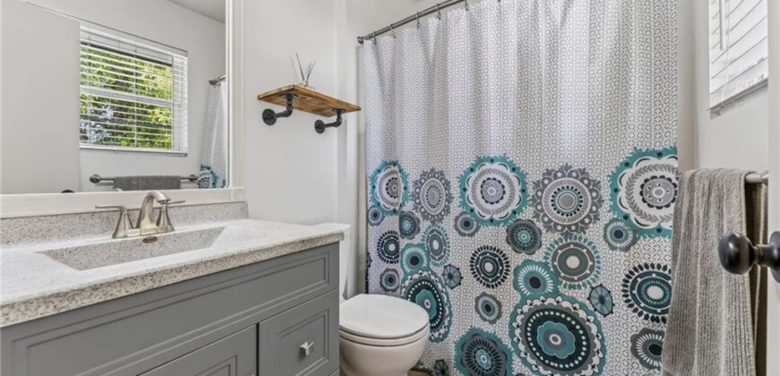 1867 Quail Ridge Drive, Liberty, MO 64068