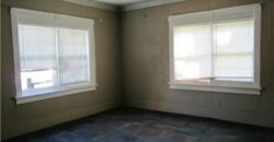 203 E Pine Street, Liberty, MO 64068
