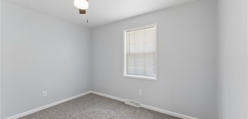 1216 NW 66 Terrace, Kansas City, MO 64118