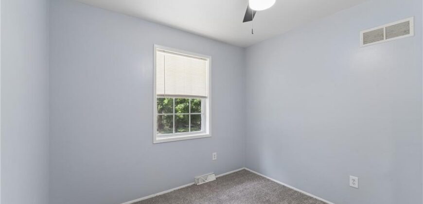 1216 NW 66 Terrace, Kansas City, MO 64118