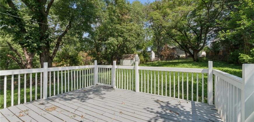 1216 NW 66 Terrace, Kansas City, MO 64118