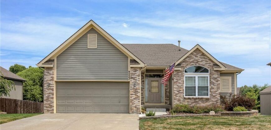 9223 N Jarboe Street, Kansas City, MO 64155
