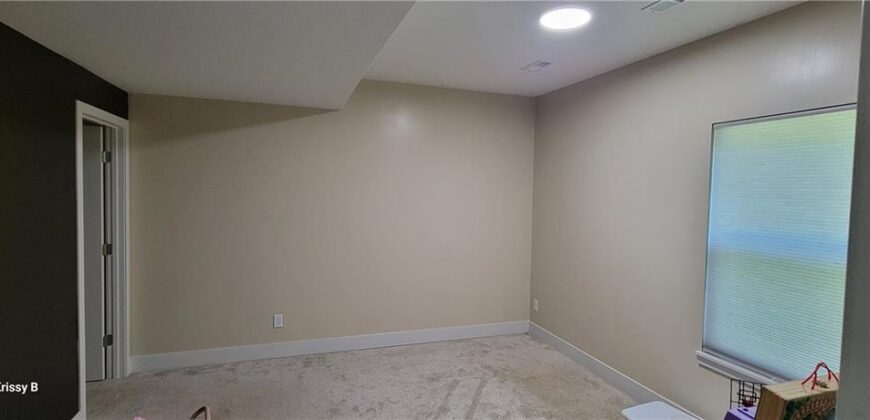 2206 Corbin Court, Excelsior Springs, MO 64024
