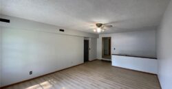 416 N US 169 Highway, Smithville, MO 64089