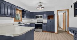 416 N US 169 Highway, Smithville, MO 64089
