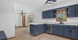 416 N US 169 Highway, Smithville, MO 64089