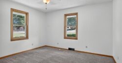 416 N US 169 Highway, Smithville, MO 64089