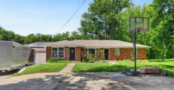 416 N US 169 Highway, Smithville, MO 64089