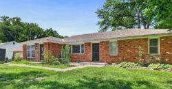 416 N US 169 Highway, Smithville, MO 64089