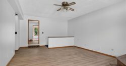416 N US 169 Highway, Smithville, MO 64089