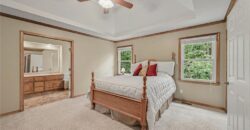7805 N Rhode Avenue, Kansas City, MO 64152