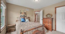 7805 N Rhode Avenue, Kansas City, MO 64152