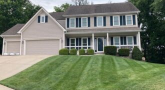 7805 N Rhode Avenue, Kansas City, MO 64152