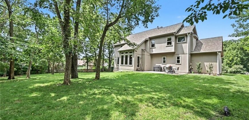 7805 N Rhode Avenue, Kansas City, MO 64152