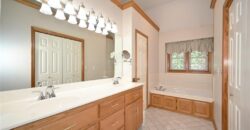 4921 N Washington Street, Kansas City, MO 64118
