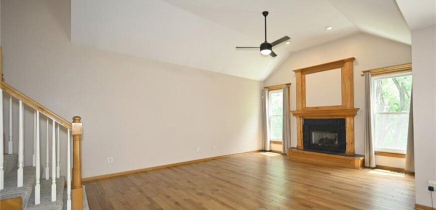 4921 N Washington Street, Kansas City, MO 64118