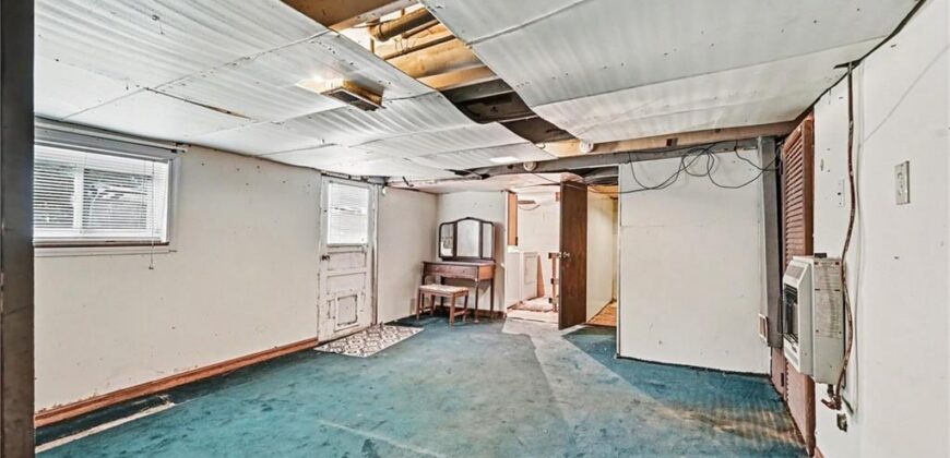 529 Liberty Street, Smithville, MO 64089