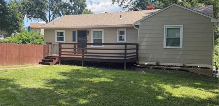 3437 N Chelsea Avenue, Kansas City, MO 64117