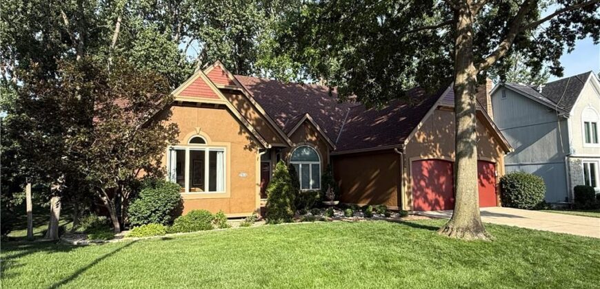 7815 N Revere Drive, Kansas City, MO 64151