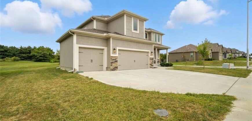 10838 N Bristol Avenue, Kansas City, MO 64156