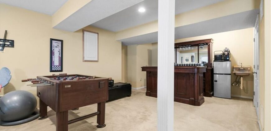 8812 N Cosby Avenue, Kansas City, MO 64154