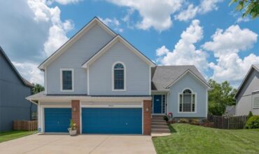 8812 N Cosby Avenue, Kansas City, MO 64154