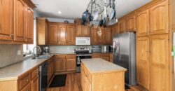 8812 N Cosby Avenue, Kansas City, MO 64154