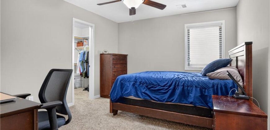 9220 N Dawn Avenue, Kansas City, MO 64154