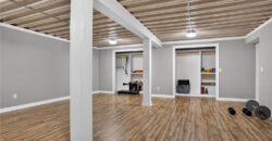 9220 N Dawn Avenue, Kansas City, MO 64154