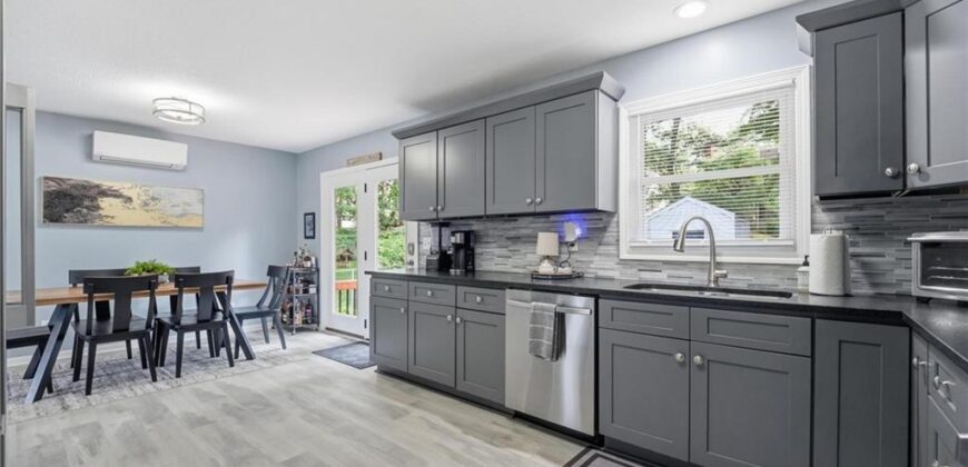1605 NE 69th Terrace, Gladstone, MO 64118
