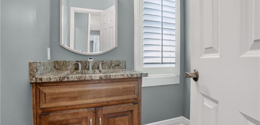 8101 Park View Drive, Parkville, MO 64152
