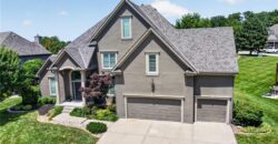 8101 Park View Drive, Parkville, MO 64152
