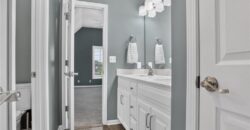 8101 Park View Drive, Parkville, MO 64152