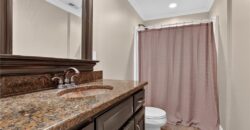 8101 Park View Drive, Parkville, MO 64152